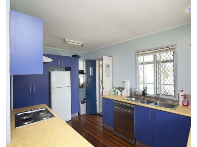 30 Barham Street, Coopers Plains QLD 4108