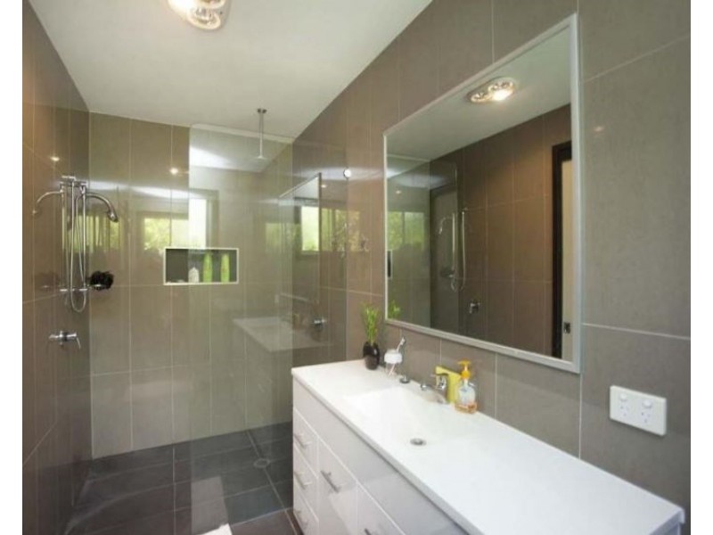 30 Barham Street, Coopers Plains QLD 4108