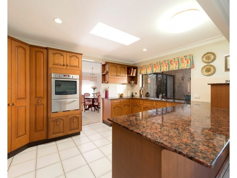 27 Koola Street, Wishart QLD 4122