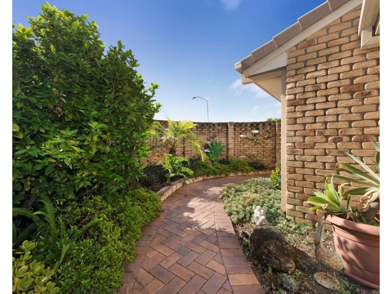 27 Koola Street, Wishart QLD 4122