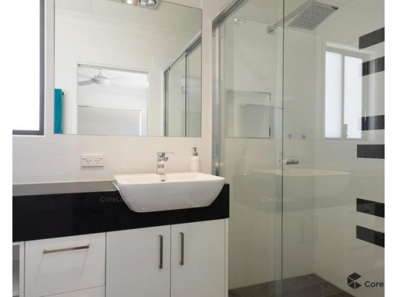 4/8 Pashen Street, Morningside QLD 4170