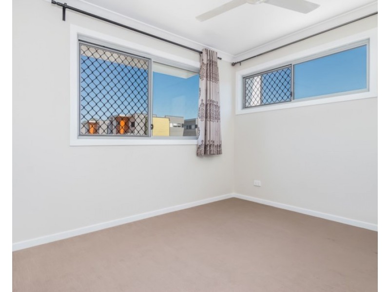 6 Bland Street, Coopers Plains QLD 4108