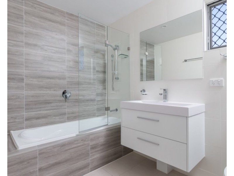 6 Bland Street, Coopers Plains QLD 4108