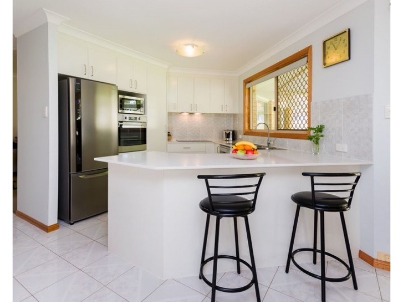 15 Anchorage Way, Biggera Waters QLD 4216