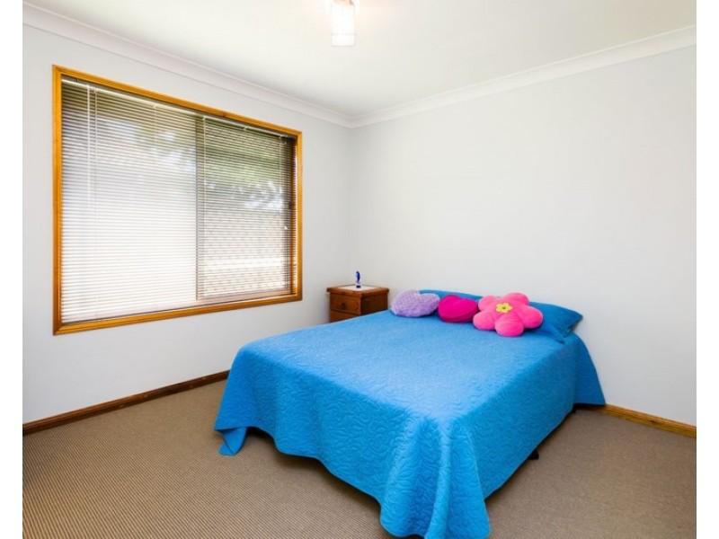 15 Anchorage Way, Biggera Waters QLD 4216