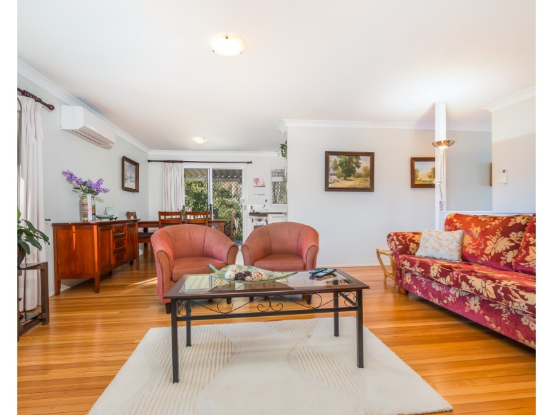 28 Montreal Street, Wishart QLD 4122