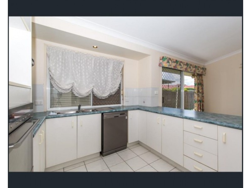 24 Hurlstone Street, Wishart QLD 4122