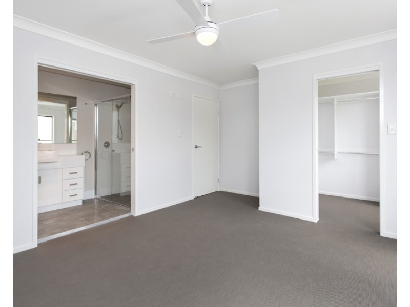 1-3/18 Troubridge Street, Mount Gravatt East QLD 4122