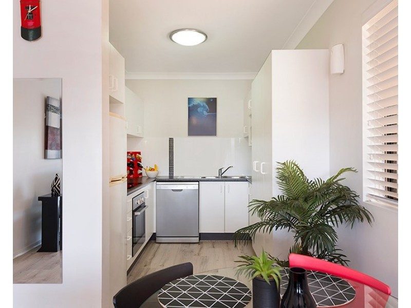 6/2 Raintree Street, Mansfield QLD 4122