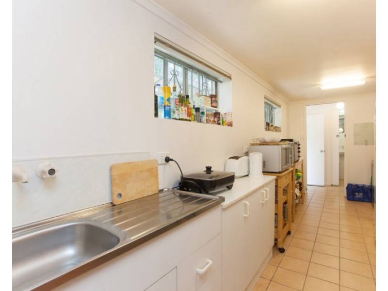 84 Wishart Road, Upper Mount Gravatt QLD 4122