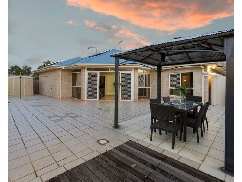 10 May Close, Kuraby QLD 4112