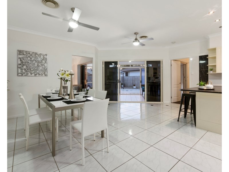 10 May Close, Kuraby QLD 4112