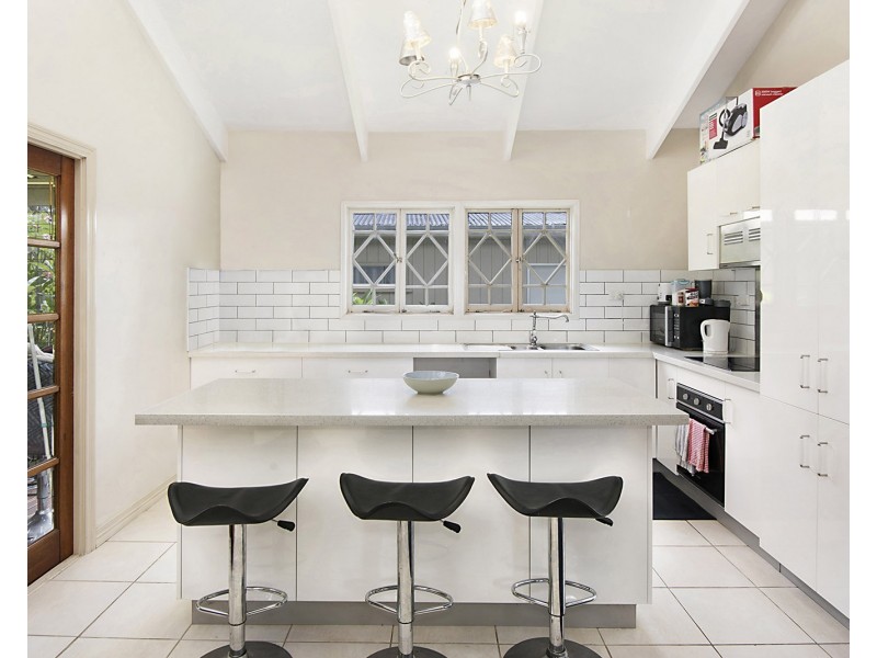 76 London Street, Eight Mile Plains QLD 4113