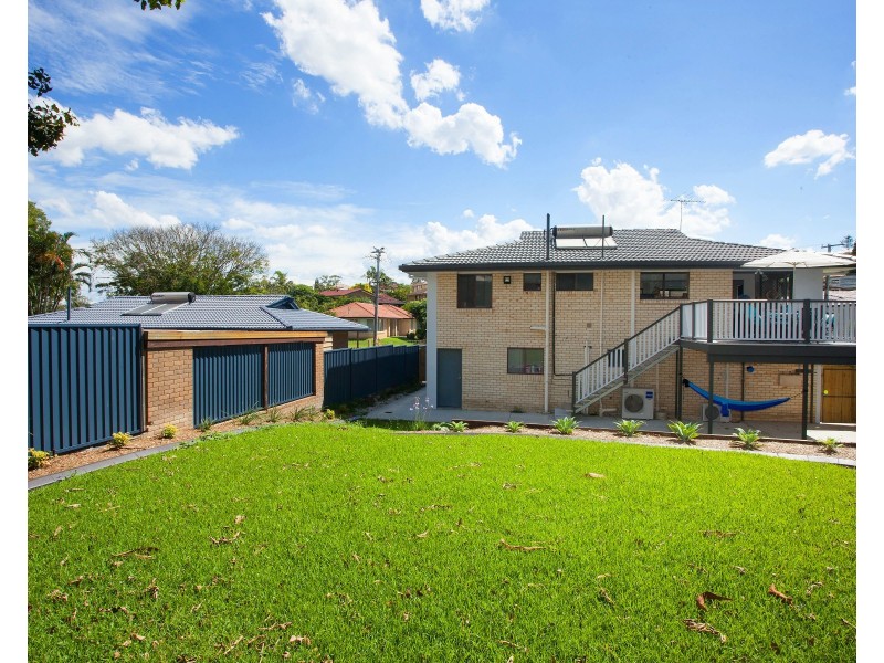 16 Montreal Street, Wishart QLD 4122