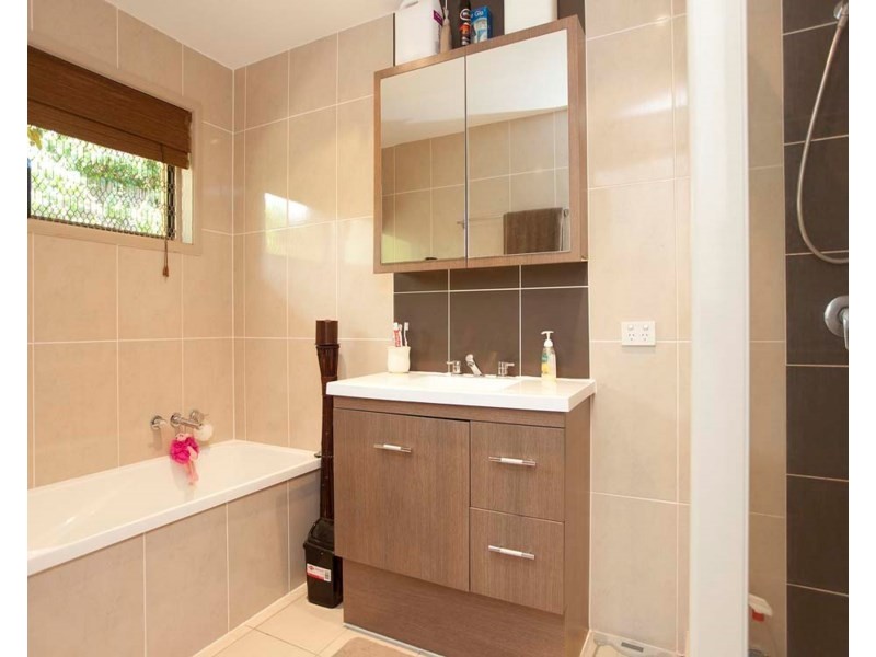 121 Garie Street, Wishart QLD 4122