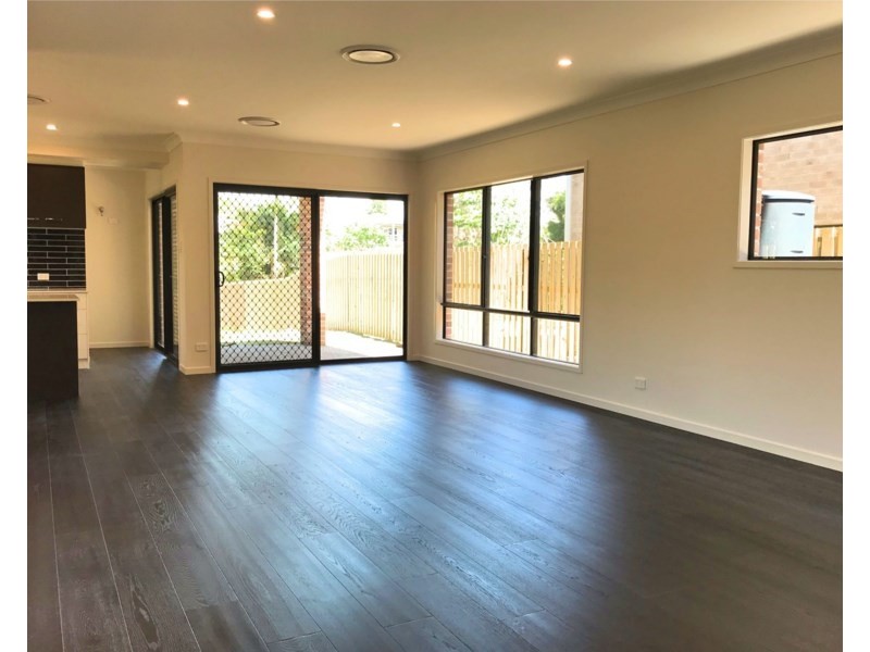 101 Lang Street, Morningside QLD 4170