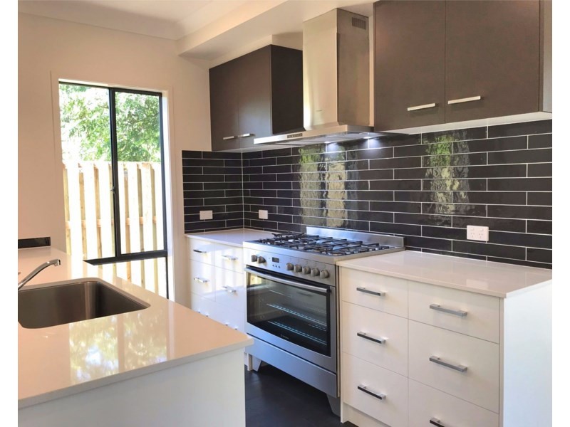 101 Lang Street, Morningside QLD 4170