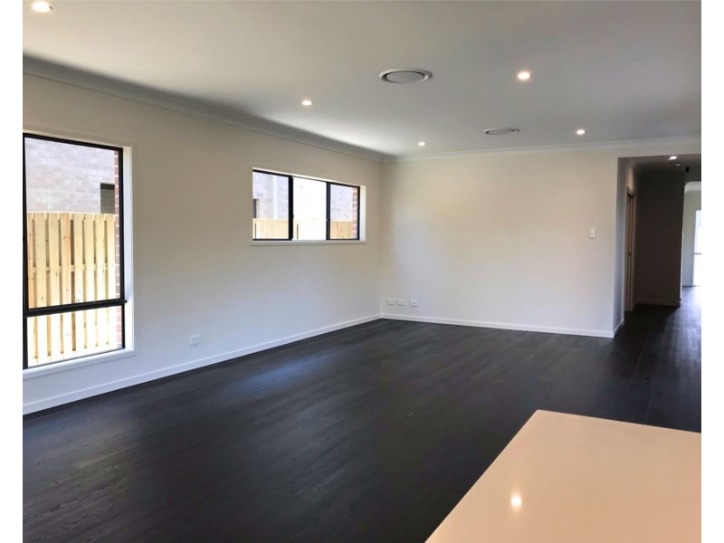 101 Lang Street, Morningside QLD 4170