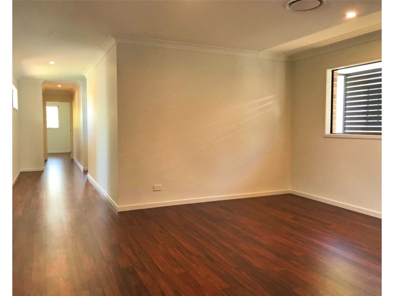 101 Lang Street, Morningside QLD 4170