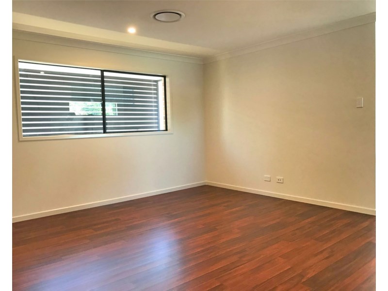 101 Lang Street, Morningside QLD 4170