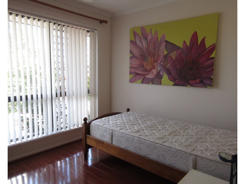 14 Knightsbridge Crescent, Rochedale South QLD 4123