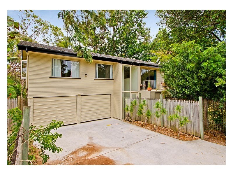 54 Nagle Street, Upper Mount Gravatt QLD 4122