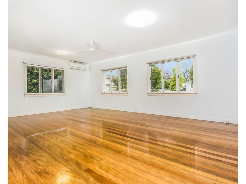 16 Croxley Street, Upper Mount Gravatt QLD 4122