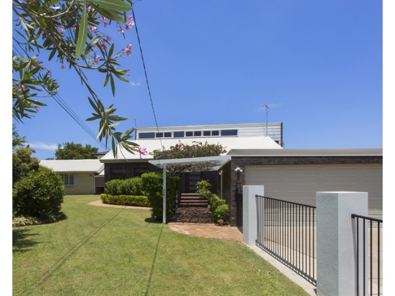 11a Starcross Street, Macgregor QLD 4109