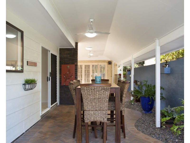 11a Starcross Street, Macgregor QLD 4109