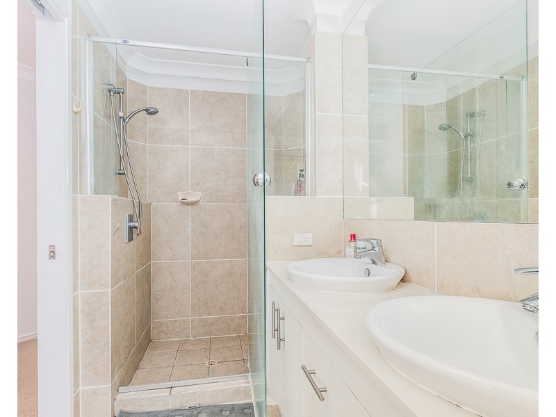 21 Trevi Close, Eight Mile Plains QLD 4113