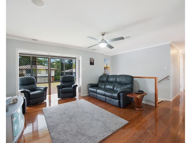 7 Tunney Street, Wishart QLD 4122