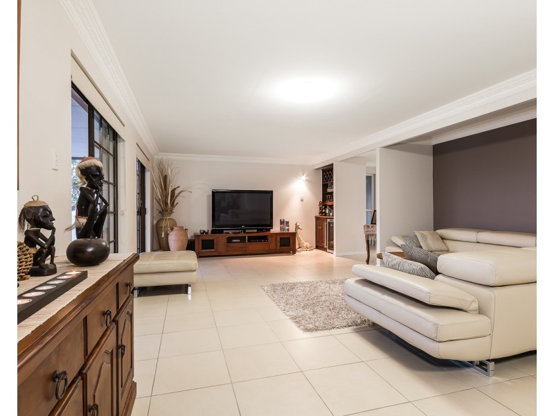 32 Azanian Street, Upper Mount Gravatt QLD 4122