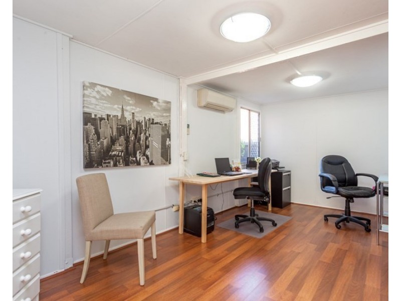 37 Rembrandt Street, Carina QLD 4152