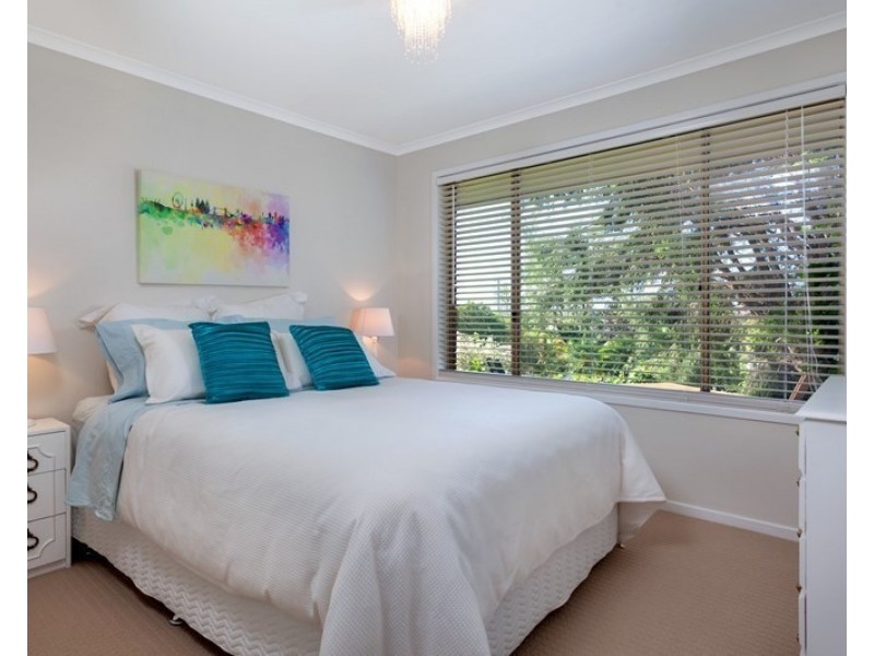 37 Rembrandt Street, Carina QLD 4152