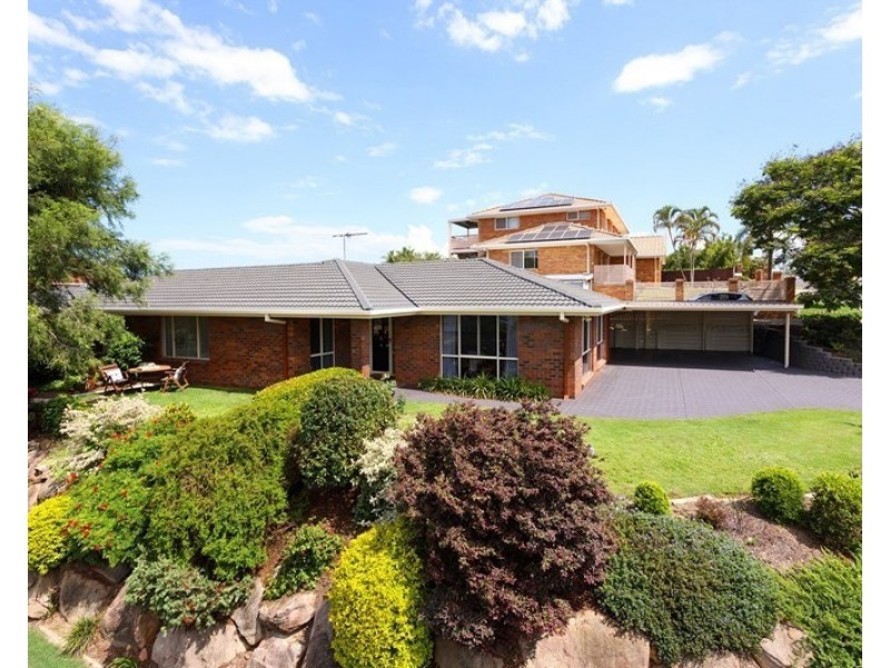 37 Rembrandt Street, Carina QLD 4152