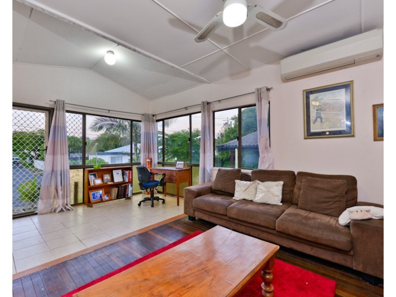 51 Norton Street, Upper Mount Gravatt QLD 4122