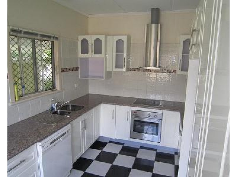 81 Creek Road, Mount Gravatt East QLD 4122