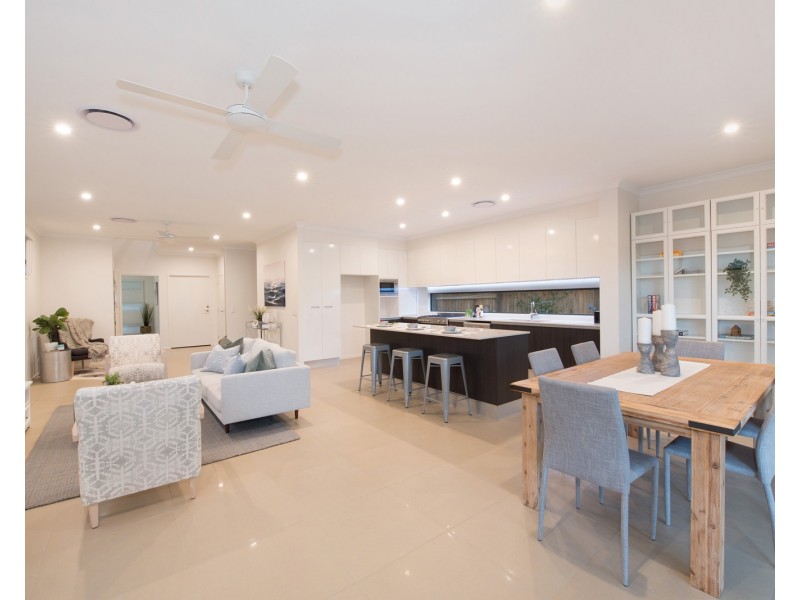 44 Kempsie Road, Upper Mount Gravatt QLD 4122