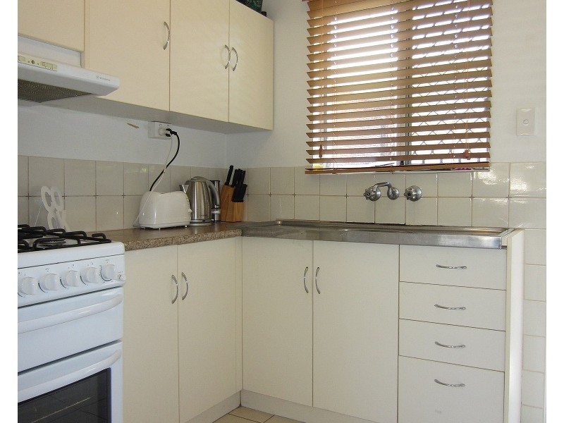 4/31 Robinson Street, Coorparoo QLD 4151