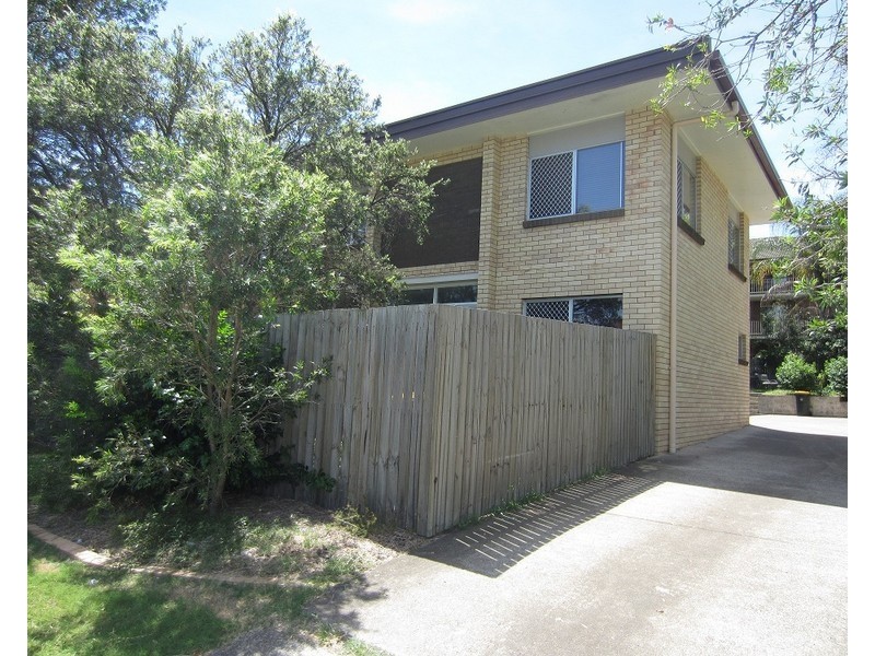 4/31 Robinson Street, Coorparoo QLD 4151