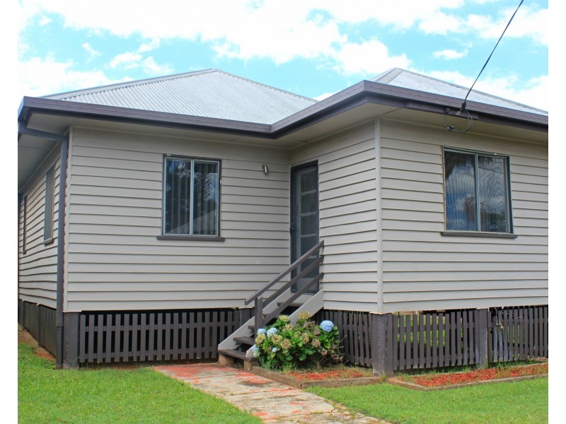 54 Lindwall Street, Upper Mount Gravatt QLD 4122