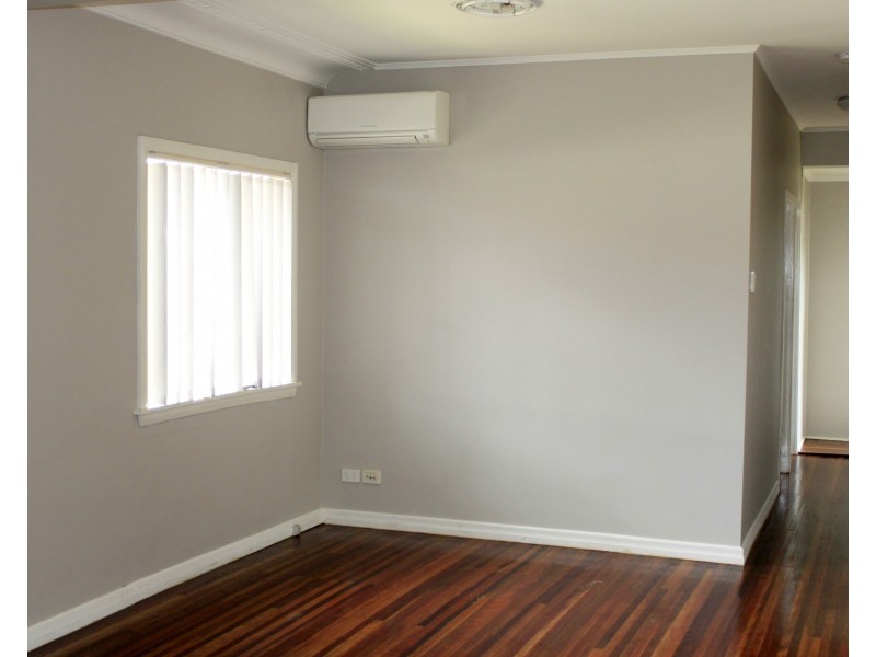 54 Lindwall Street, Upper Mount Gravatt QLD 4122