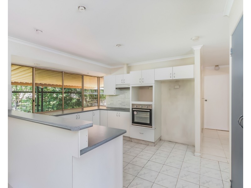 9 Malinya Place, Wishart QLD 4122