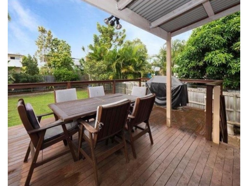 67 Junction Road, Morningside QLD 4170