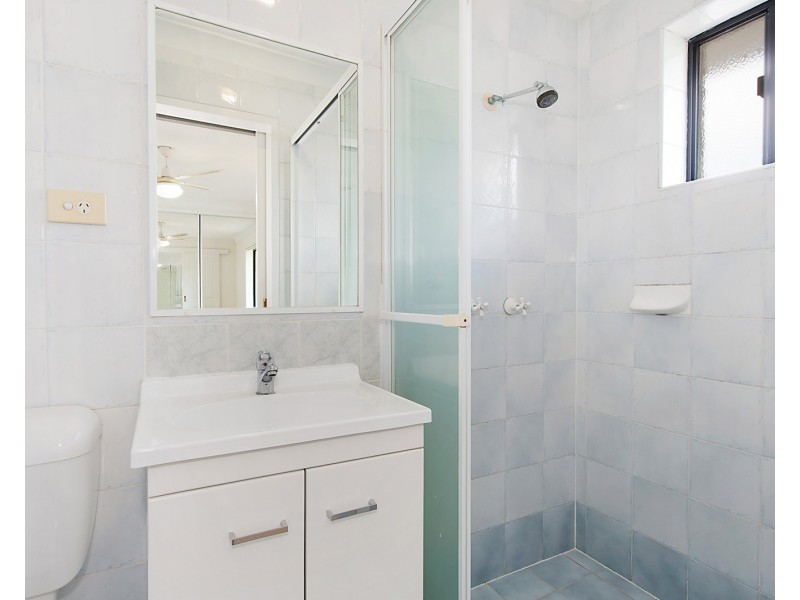 2/11 Howsan Street, Mount Gravatt East QLD 4122