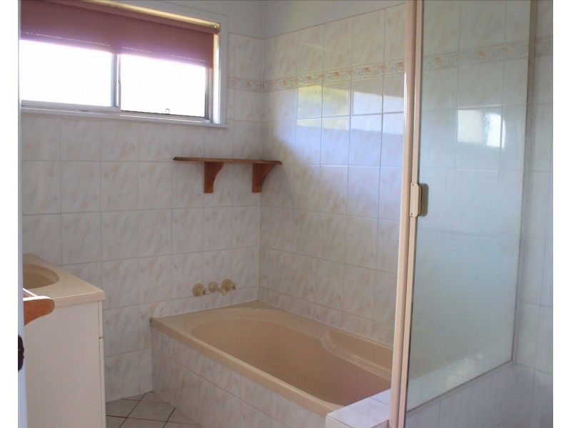 315 Mount Gravatt Capalaba Road, Wishart QLD 4122