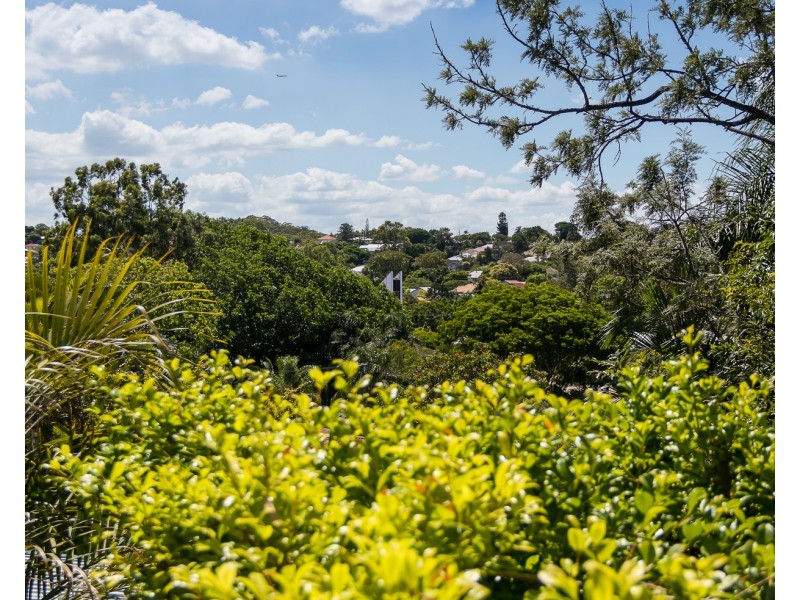 18 Allinga Street, Mount Gravatt East QLD 4122