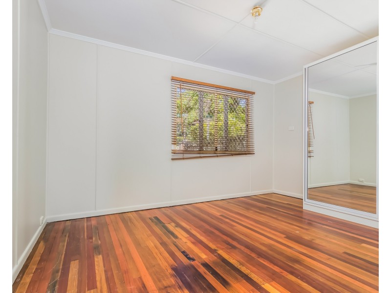 18 Allinga Street, Mount Gravatt East QLD 4122