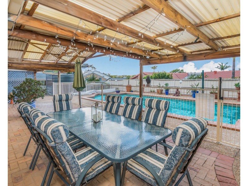 19 Maroo Street, Eight Mile Plains QLD 4113