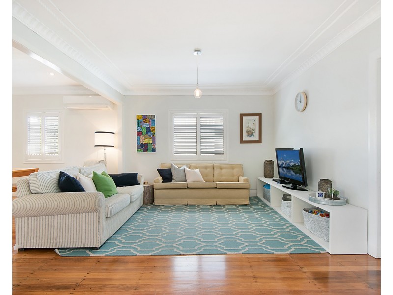 132 Broadwater Road, Mount Gravatt East QLD 4122